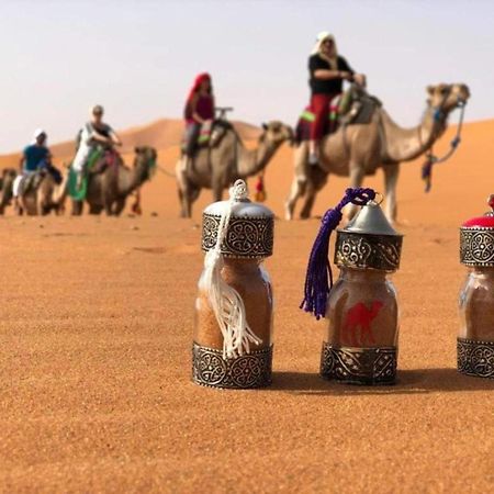 Camel Trekking Desert Camp Мерзуга Екстер'єр фото