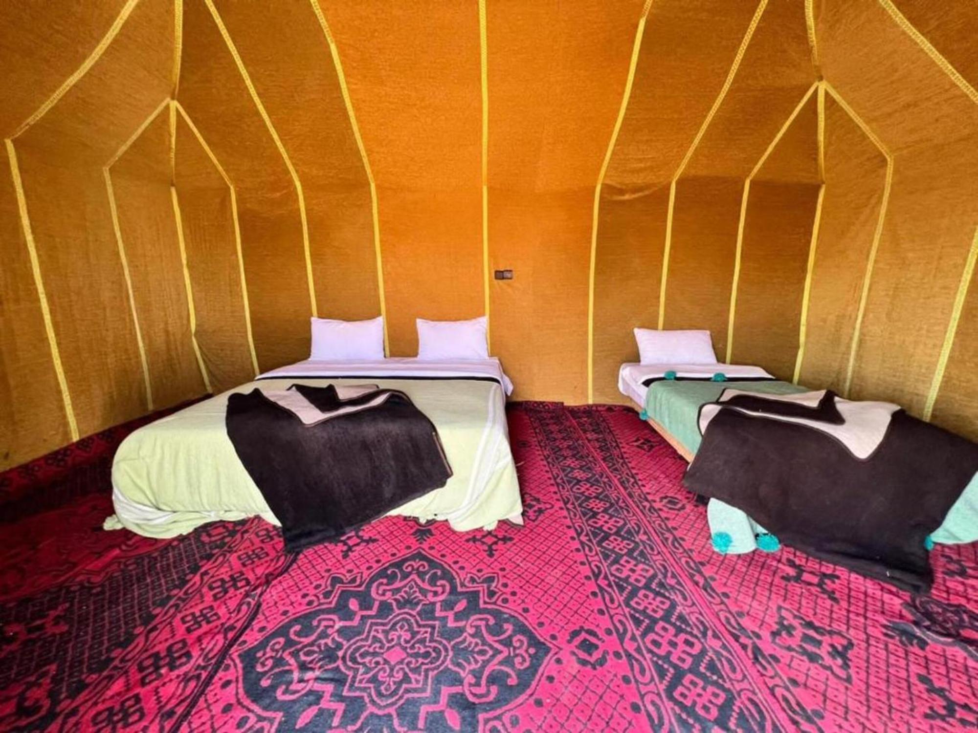 Camel Trekking Desert Camp Мерзуга Екстер'єр фото