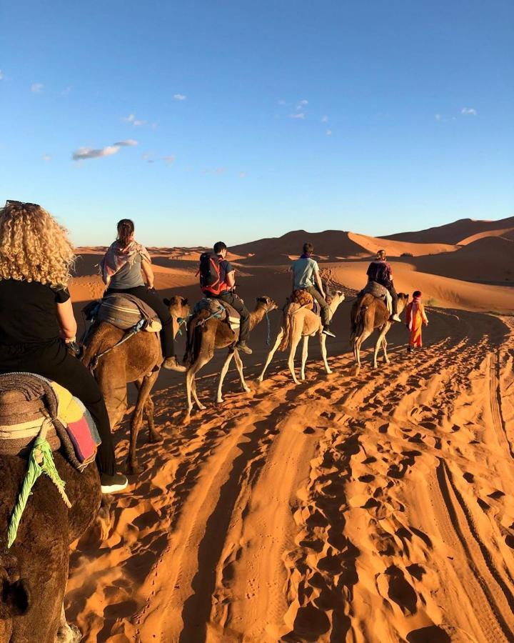 Camel Trekking Desert Camp Мерзуга Екстер'єр фото