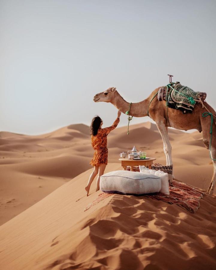 Camel Trekking Desert Camp Мерзуга Екстер'єр фото