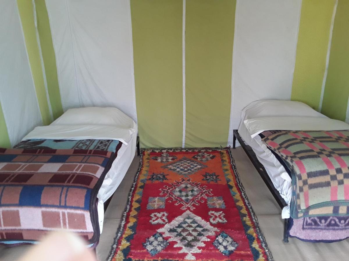 Camel Trekking Desert Camp Мерзуга Екстер'єр фото